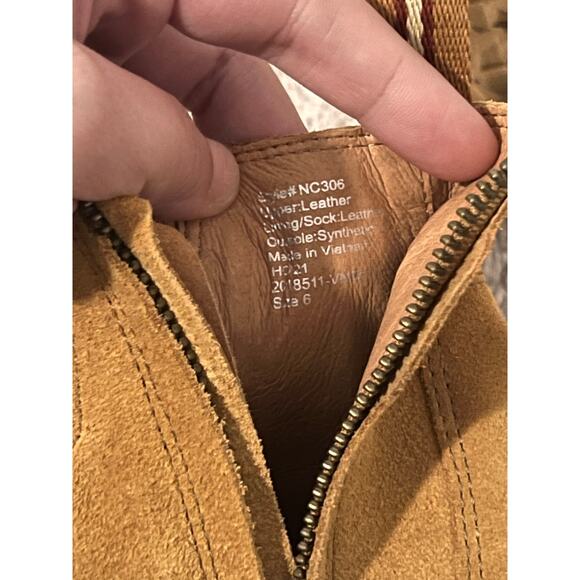 Madewell The Henry Suede Pull On Lugsole Ankle Boot Distant Sand Women's Size 6 - Picture 6 of 10